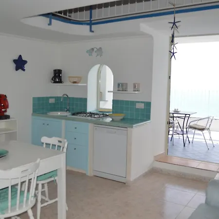 Apartment Charming Casa Delfino Blu , Easy Access And Stunning Sea Views Terraces *