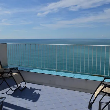 Charming Casa Delfino Blu , Easy Access And Stunning Sea Views Terraces Apartment